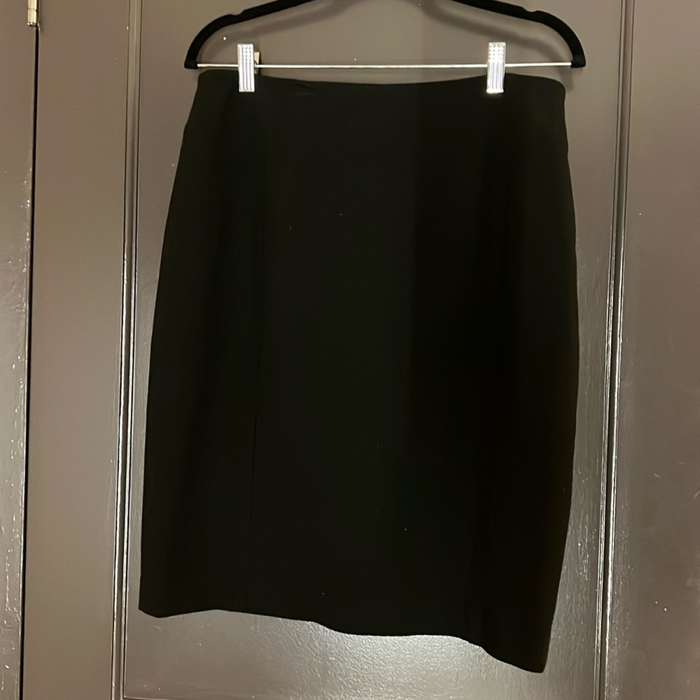 Black pencil skirt